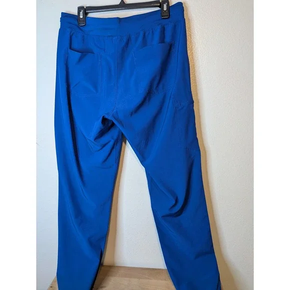 Royal Blue CozyFit scrub set - Picture 6 of 8